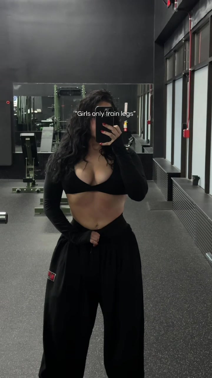 @Quiana || IG:quianarodriguez_