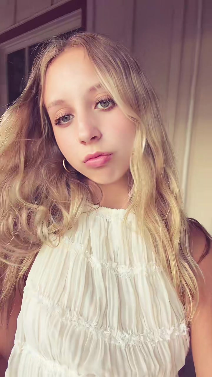 @🐬✨