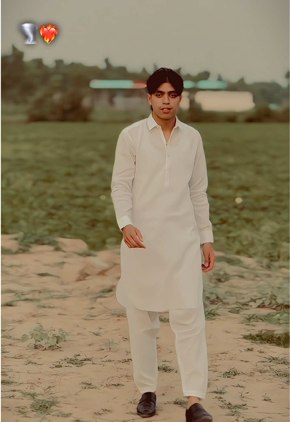 @SHAZI ❤️🔥🌪️
