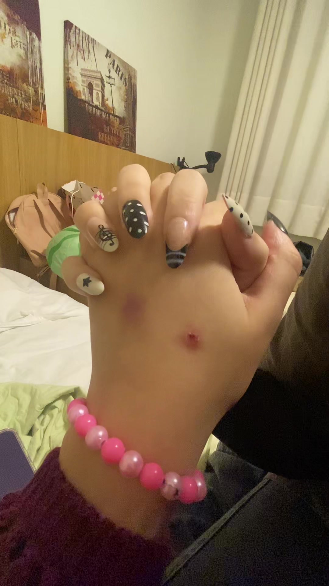 @allanswife