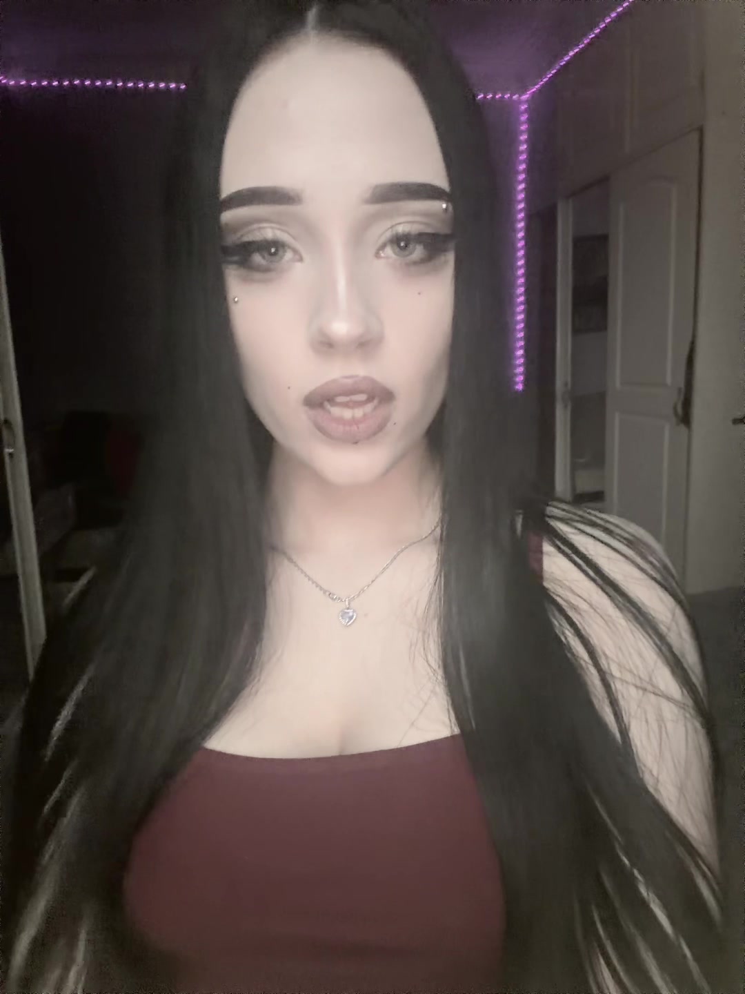 @🥒
