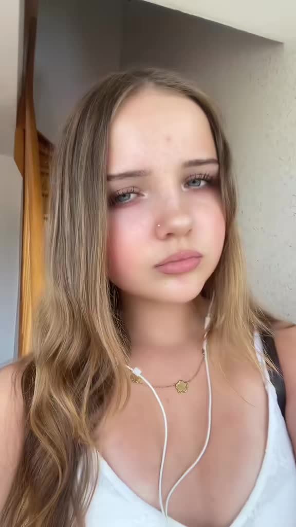 @𝐋𝐈𝐍𝐀 ▕⃝⃤ ⚡︎