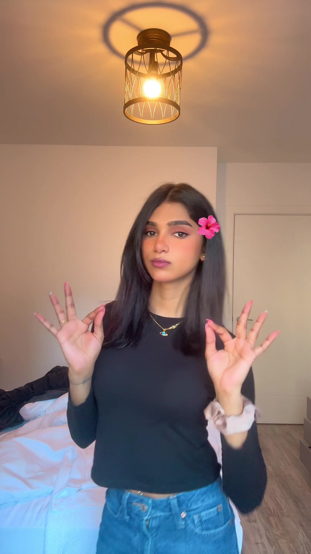 @𝓚𝓱𝓮𝓼𝓱𝔂𝔂𝔂🤍