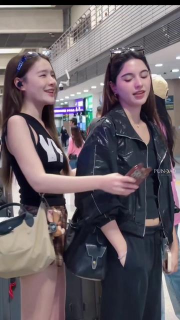 @๐๐พ๐พ๐ผ๐ฑ๐ป๐ด ๐ถแ