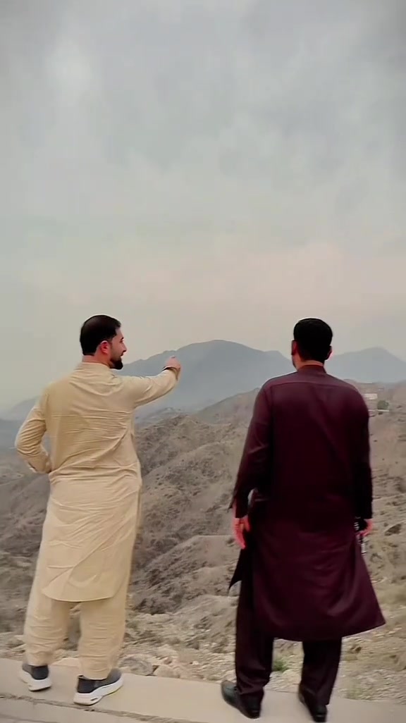 @Mrr__khan