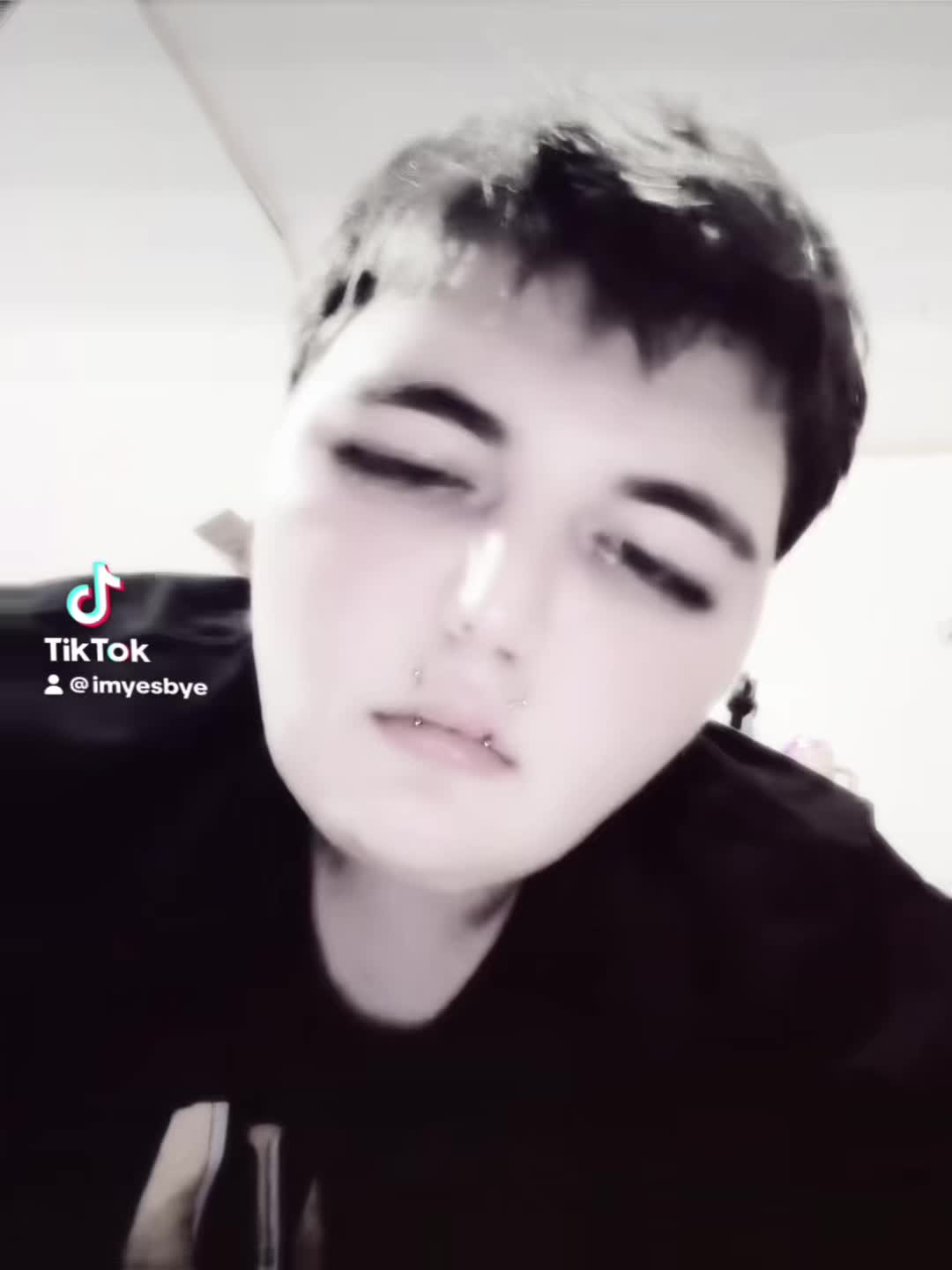 @yes