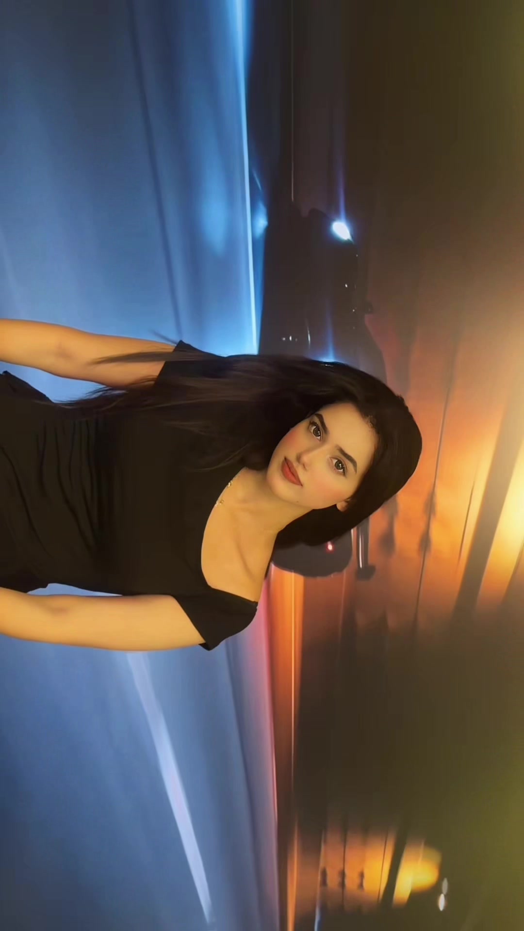 @Alina Amir