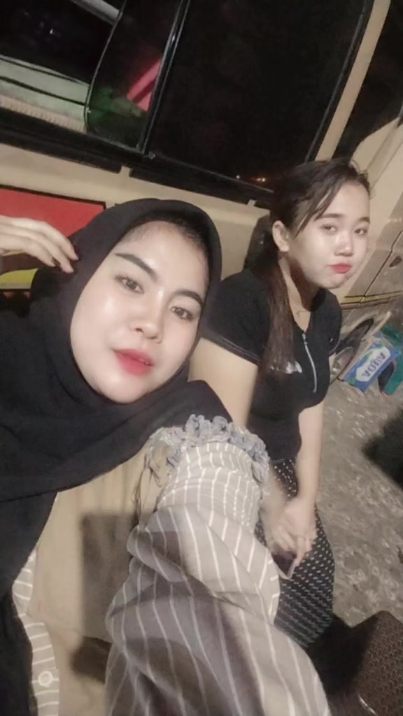 @Vikha230