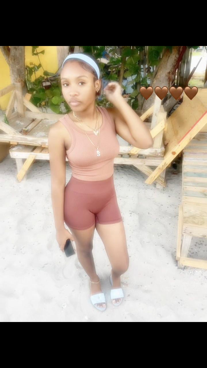 @niaabaee!☝🏼🩷