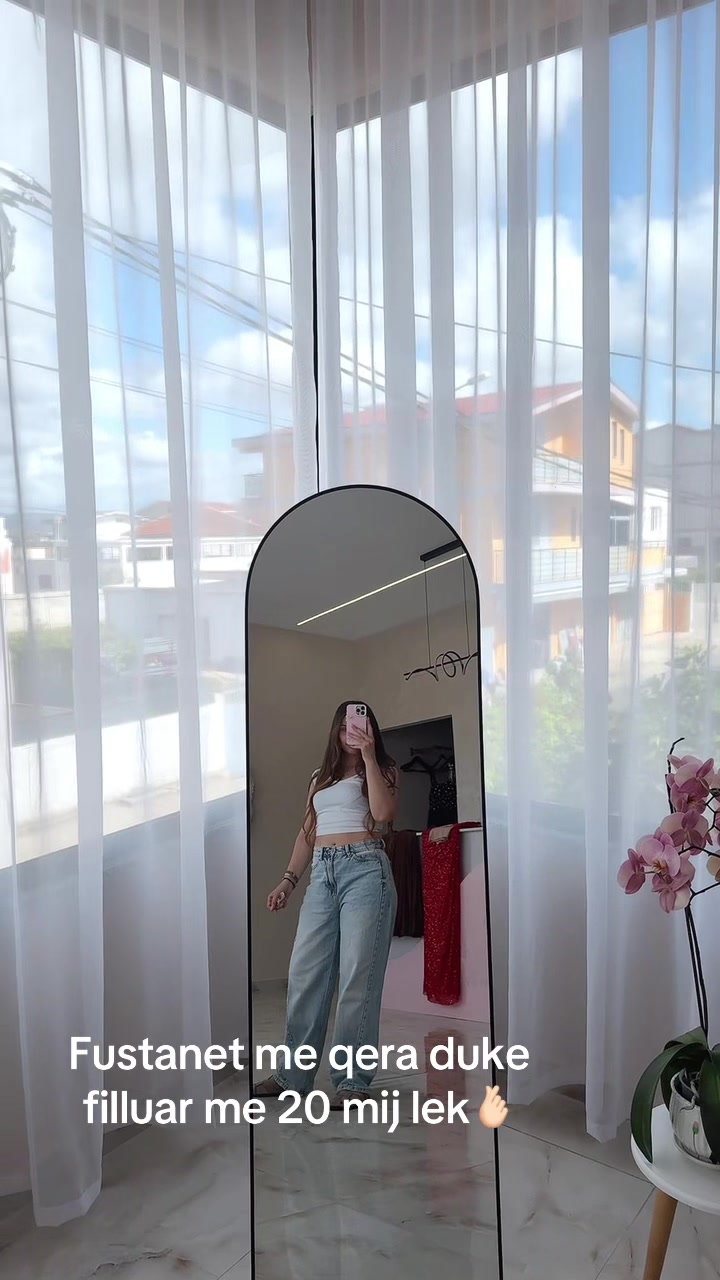 @Juli._.sh
