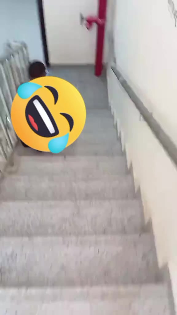 @Dzadzzy_001