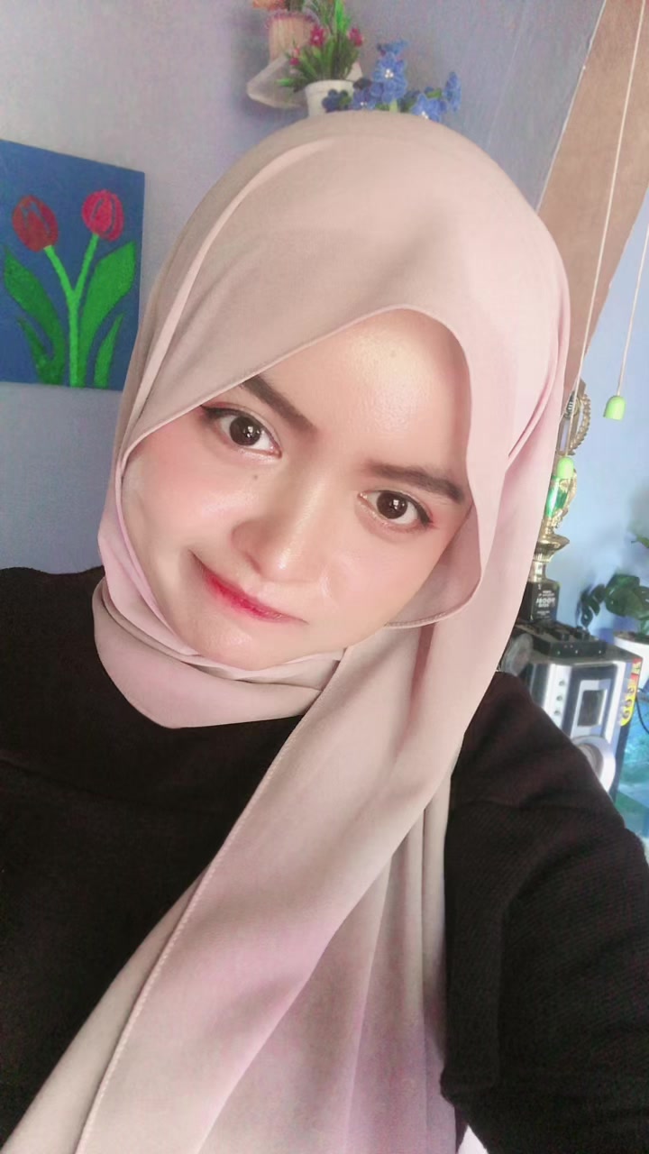@intannn S.Pd 🍓