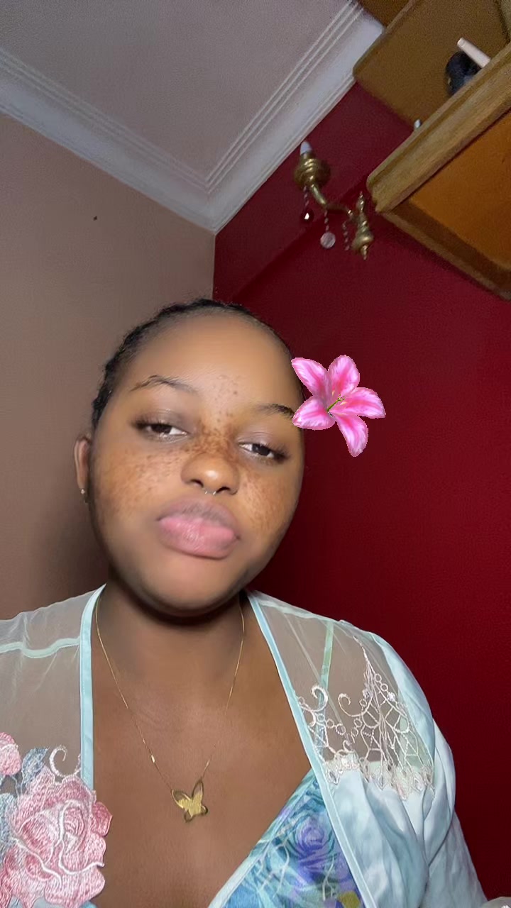 @Ewatomi 🌸🌻