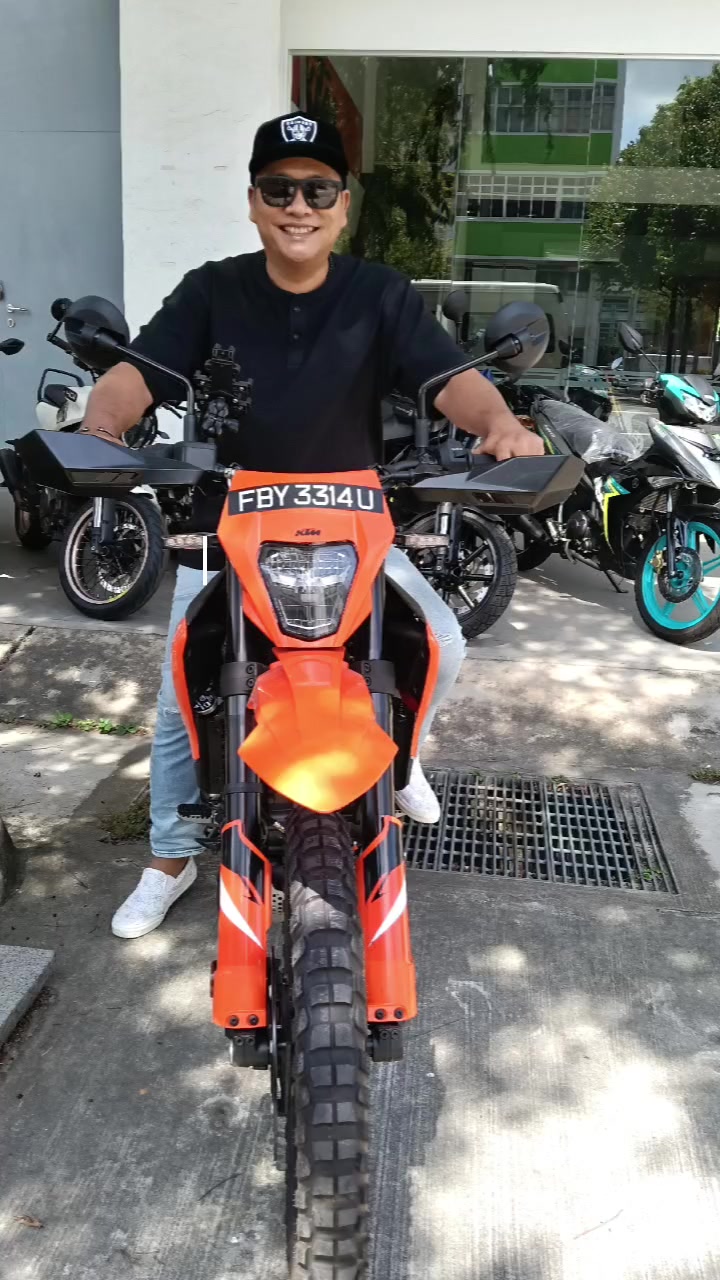 @IsHotwheels88