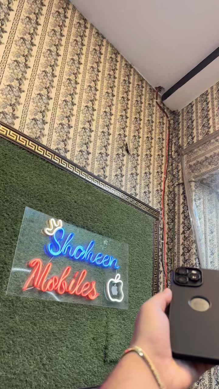 @shaheen_mobiles786