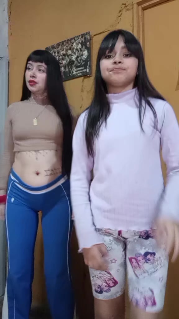 @Camiii🦋