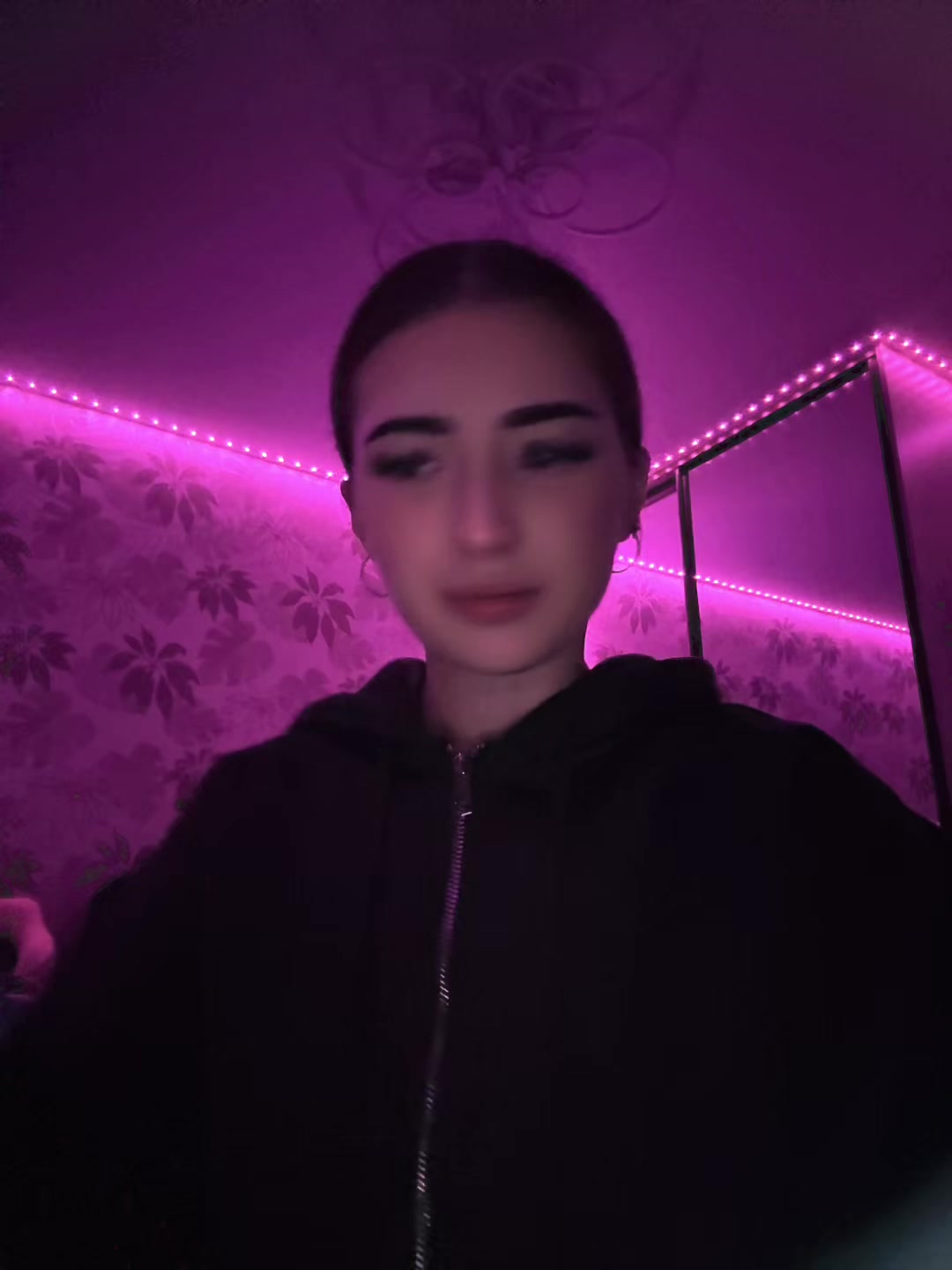 @klklkl_28