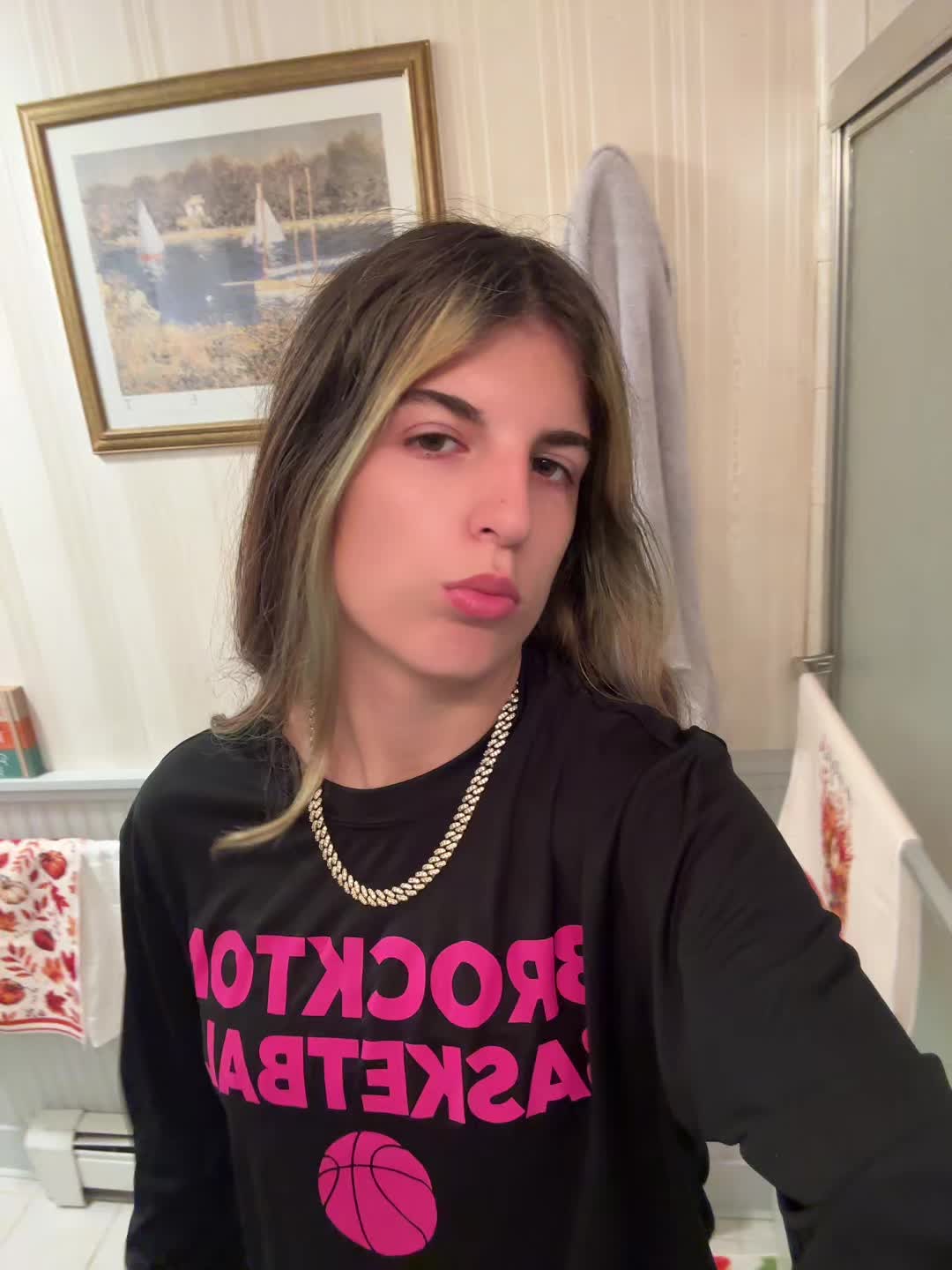 @lilly🤍..spam