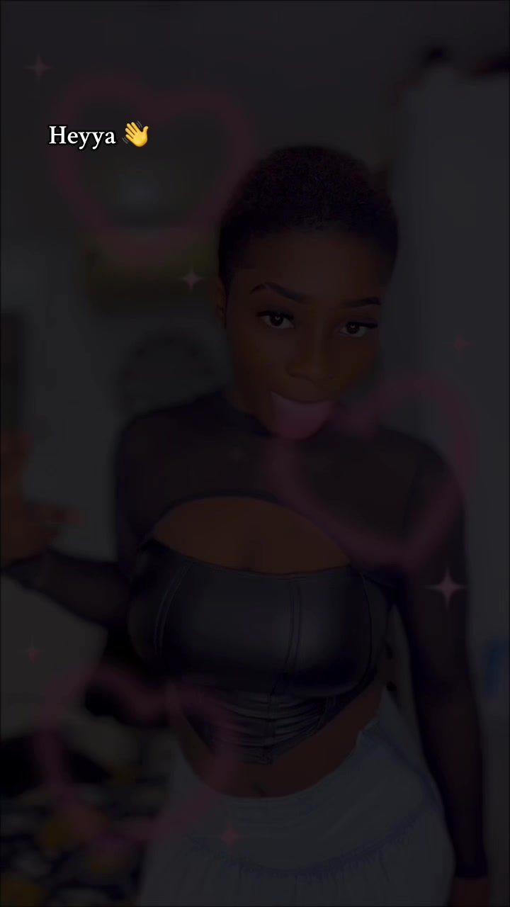 @❤︎𝓠𝓾𝓮𝓮𝓷 𝓫𝓮𝓻𝓻𝔂🥹🩵