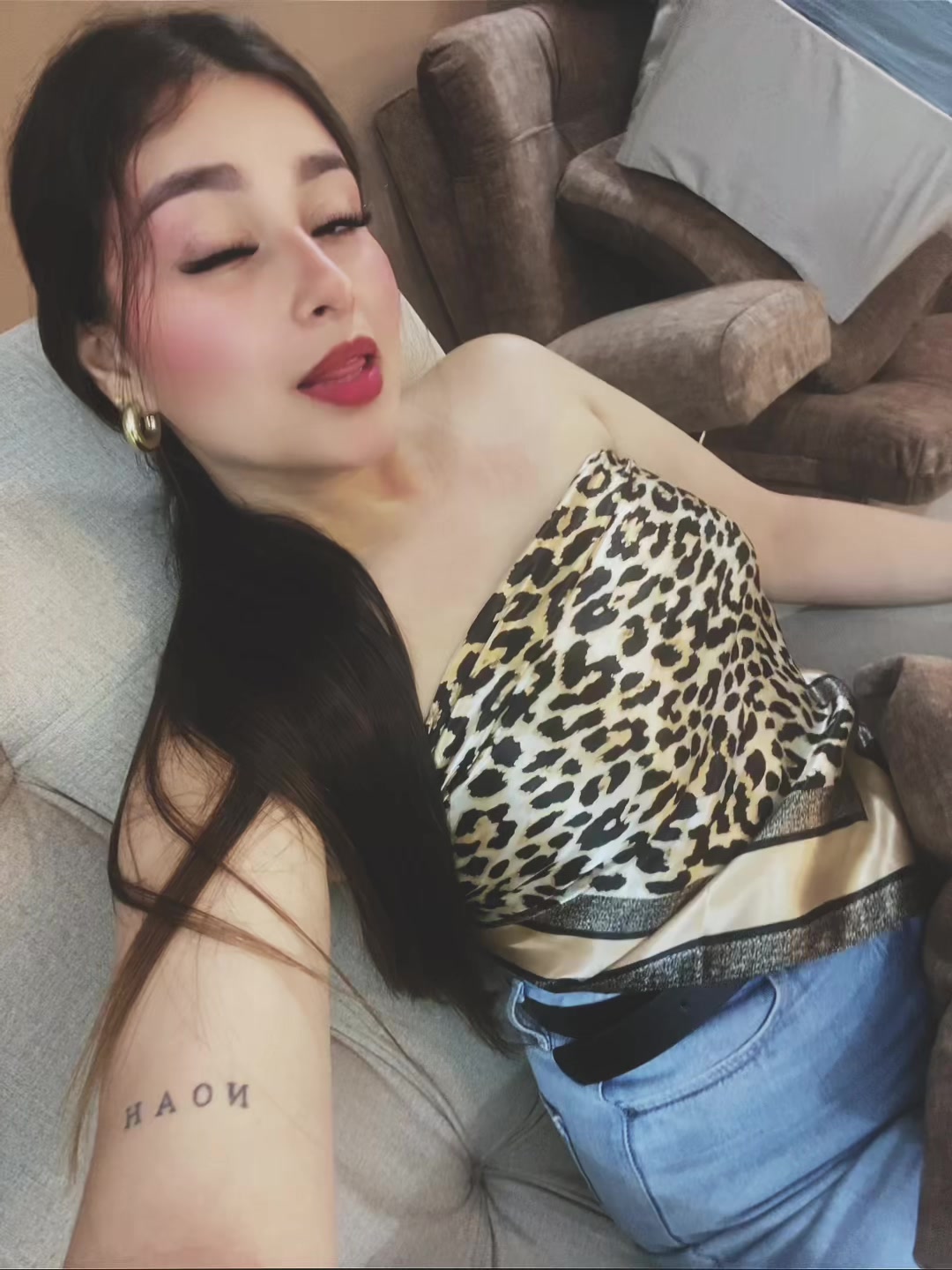 @B✨
