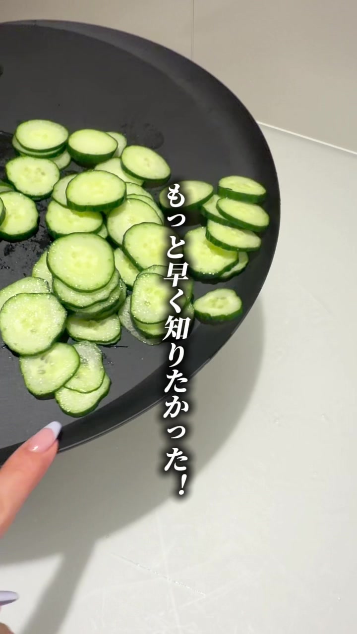 @商品レビュ子🎀 | ライブコマース