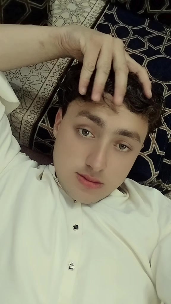 @☝️👉🏾BAسIT BACHA 🥰🫶🏻