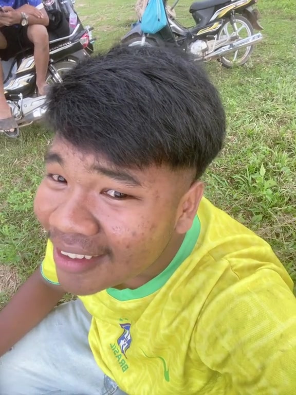 @LADET-លាដេត🧸🎈