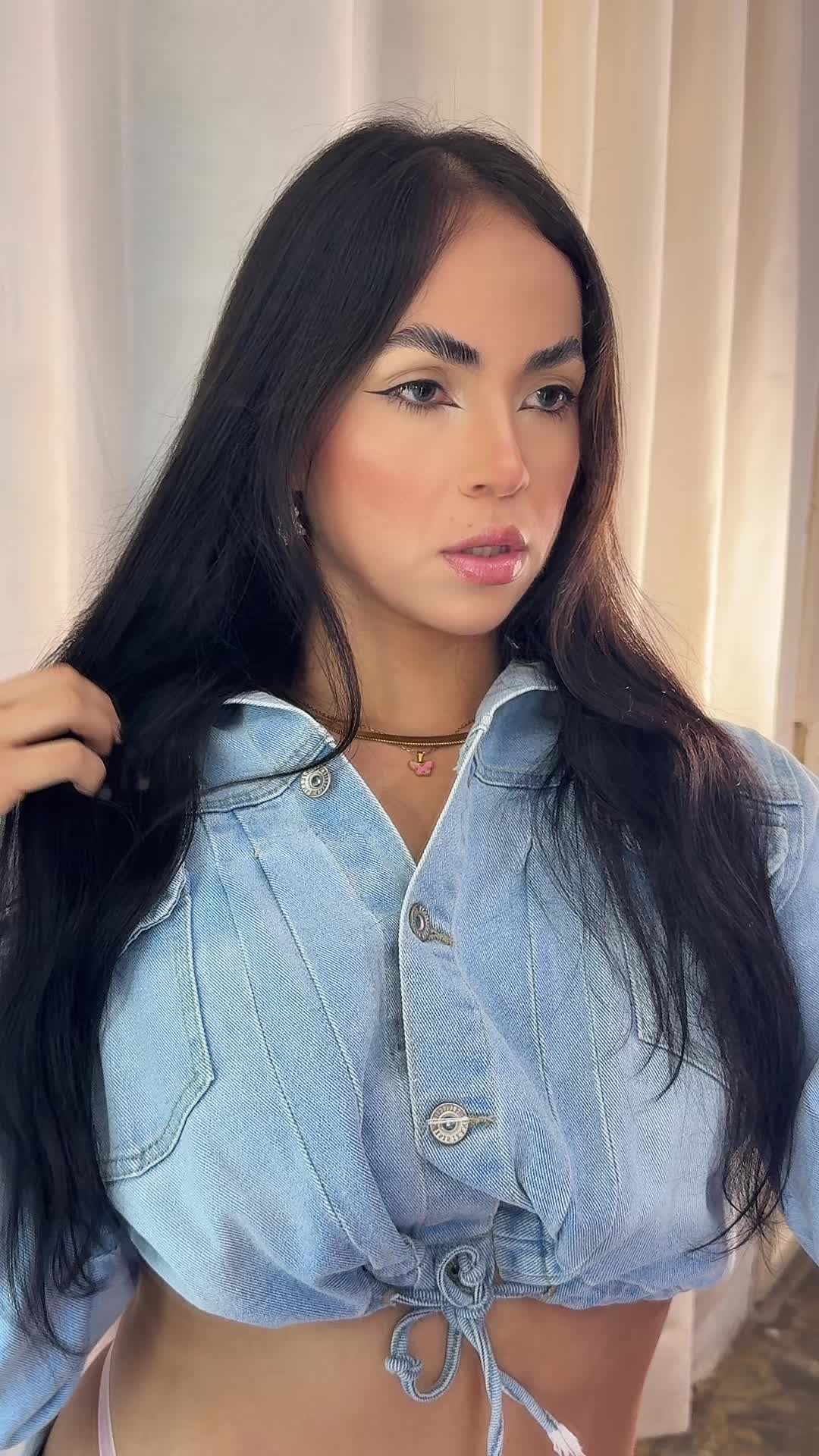 @Gabriela