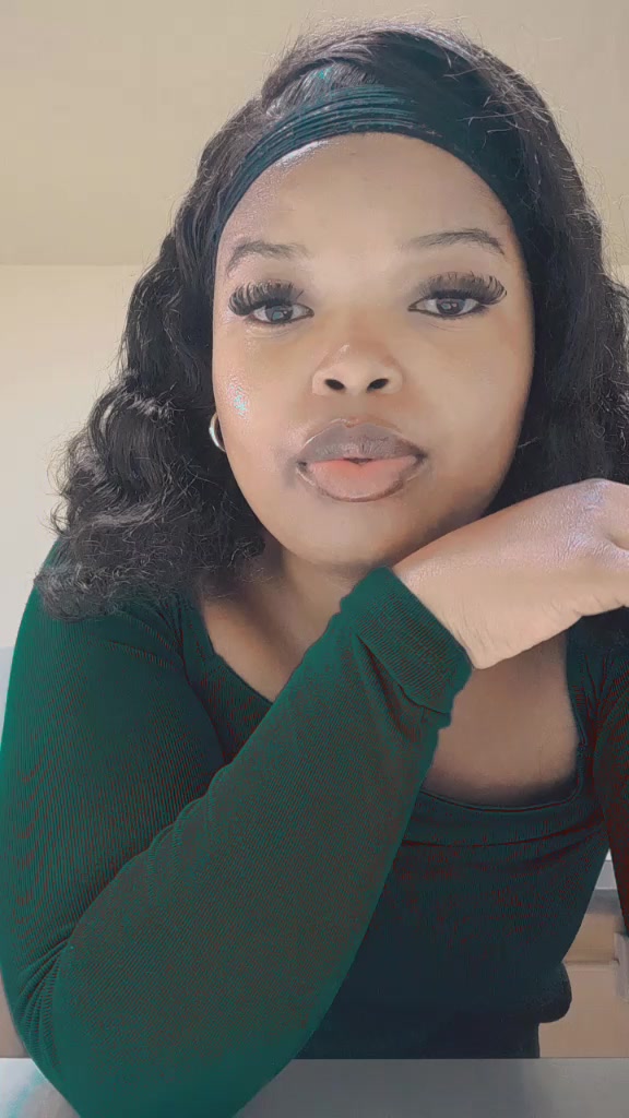 @Sqalesihle