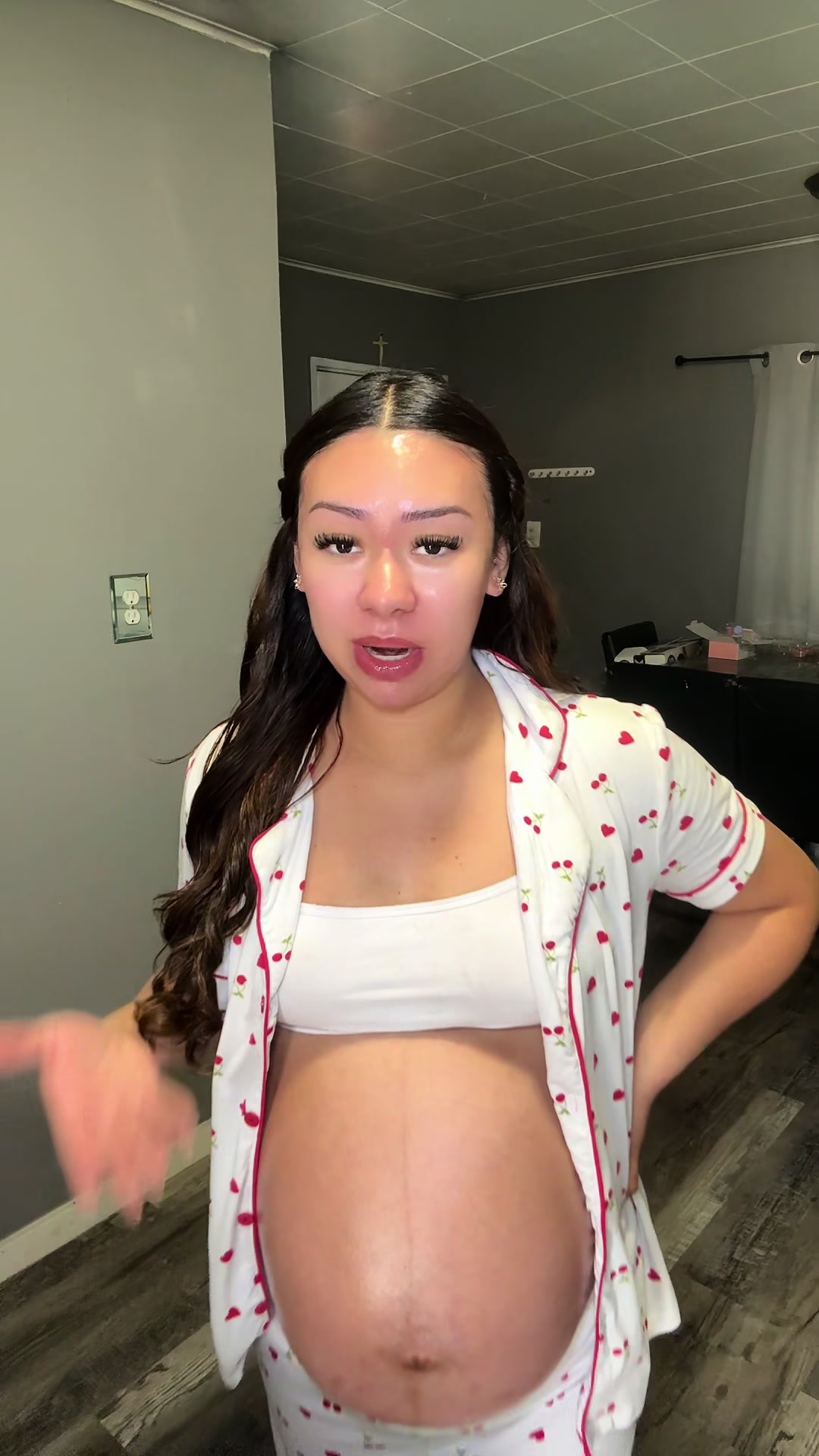 @yeseniaaaa.v