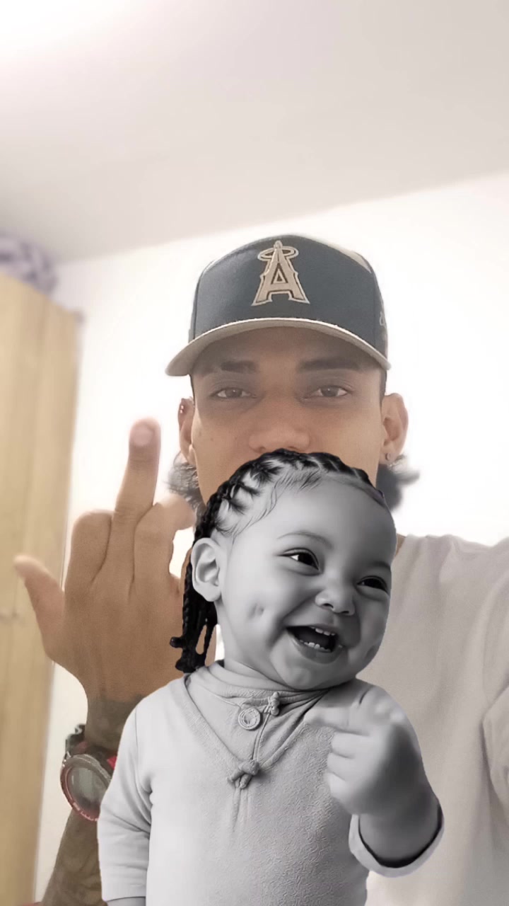 @Carlos Morales🥰❤️🙈