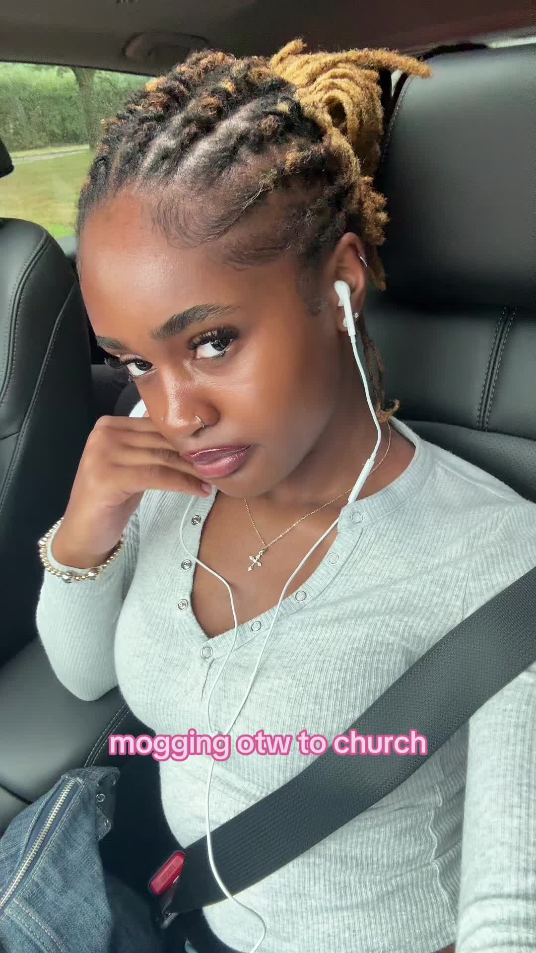 @mamikola