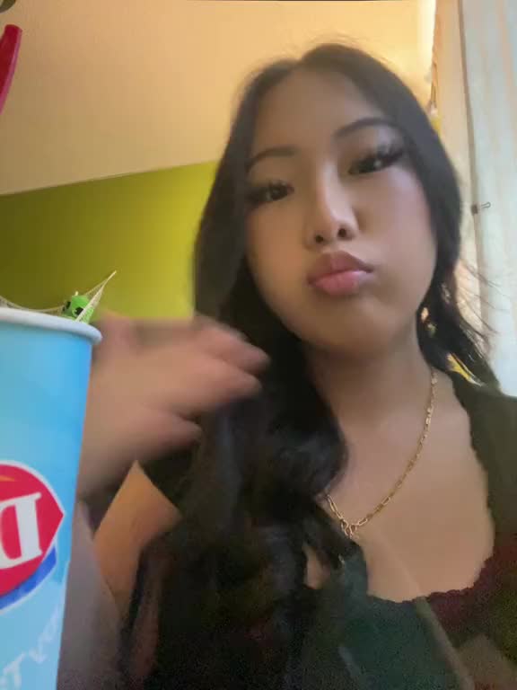 @aleenaathao