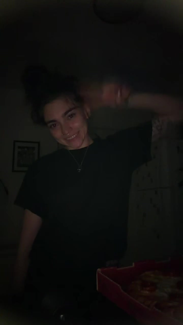 @mj