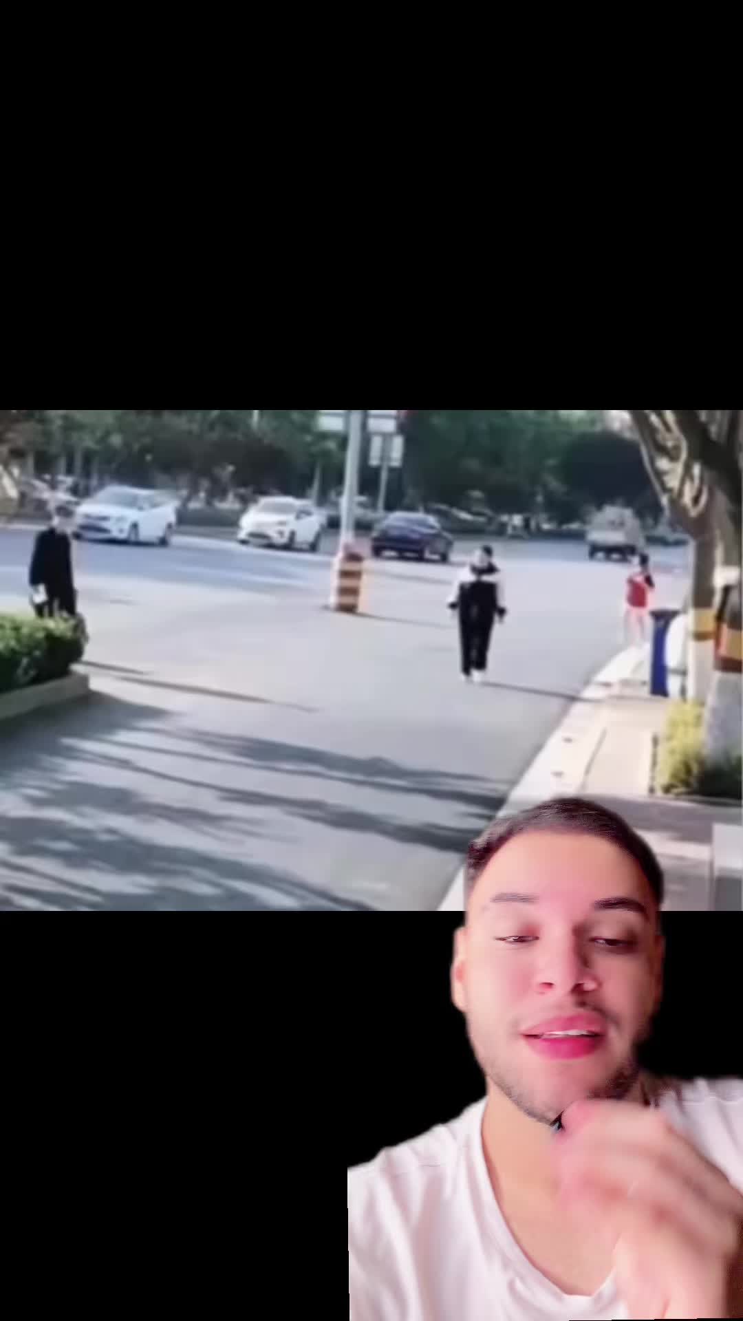 @Victorioso
