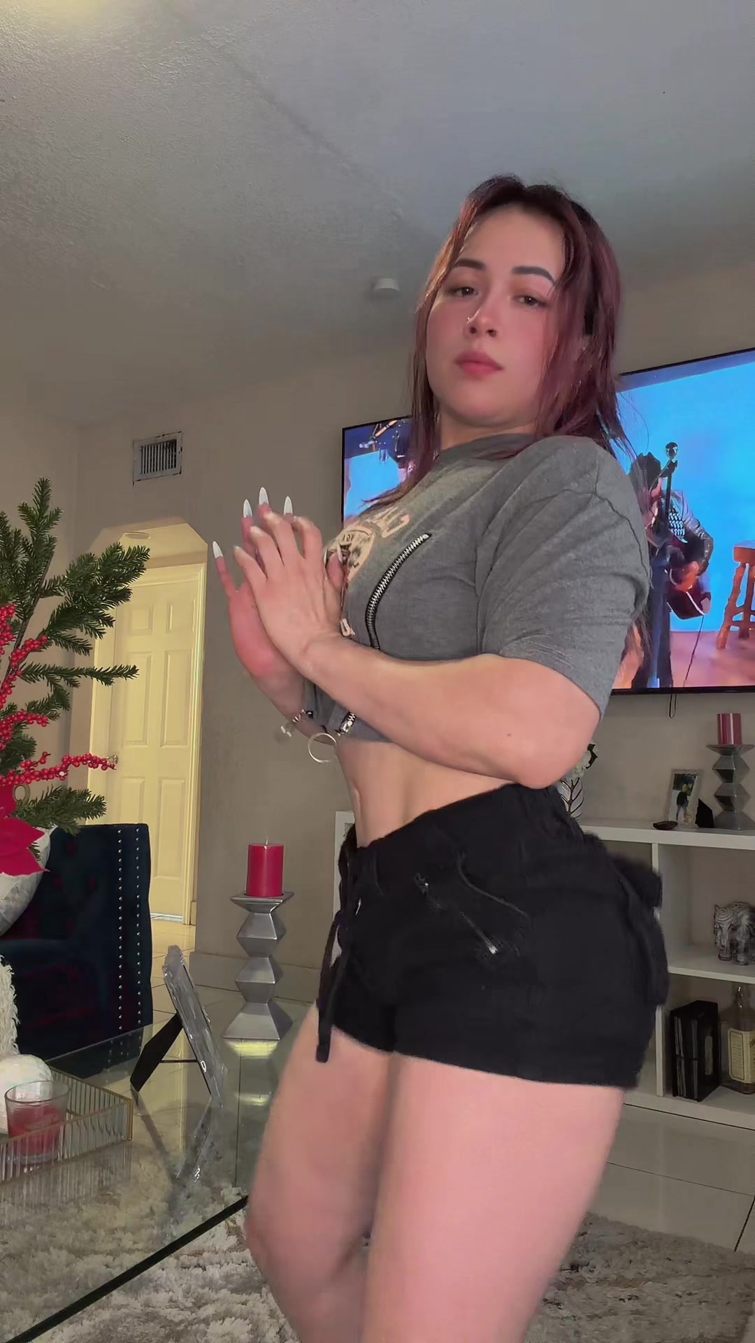 @Lisbeth.R
