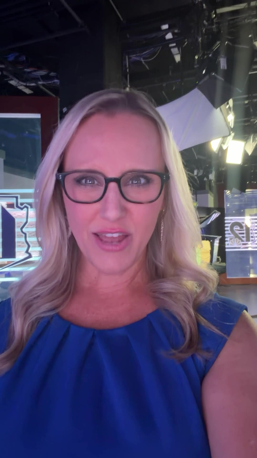 @12newsaz