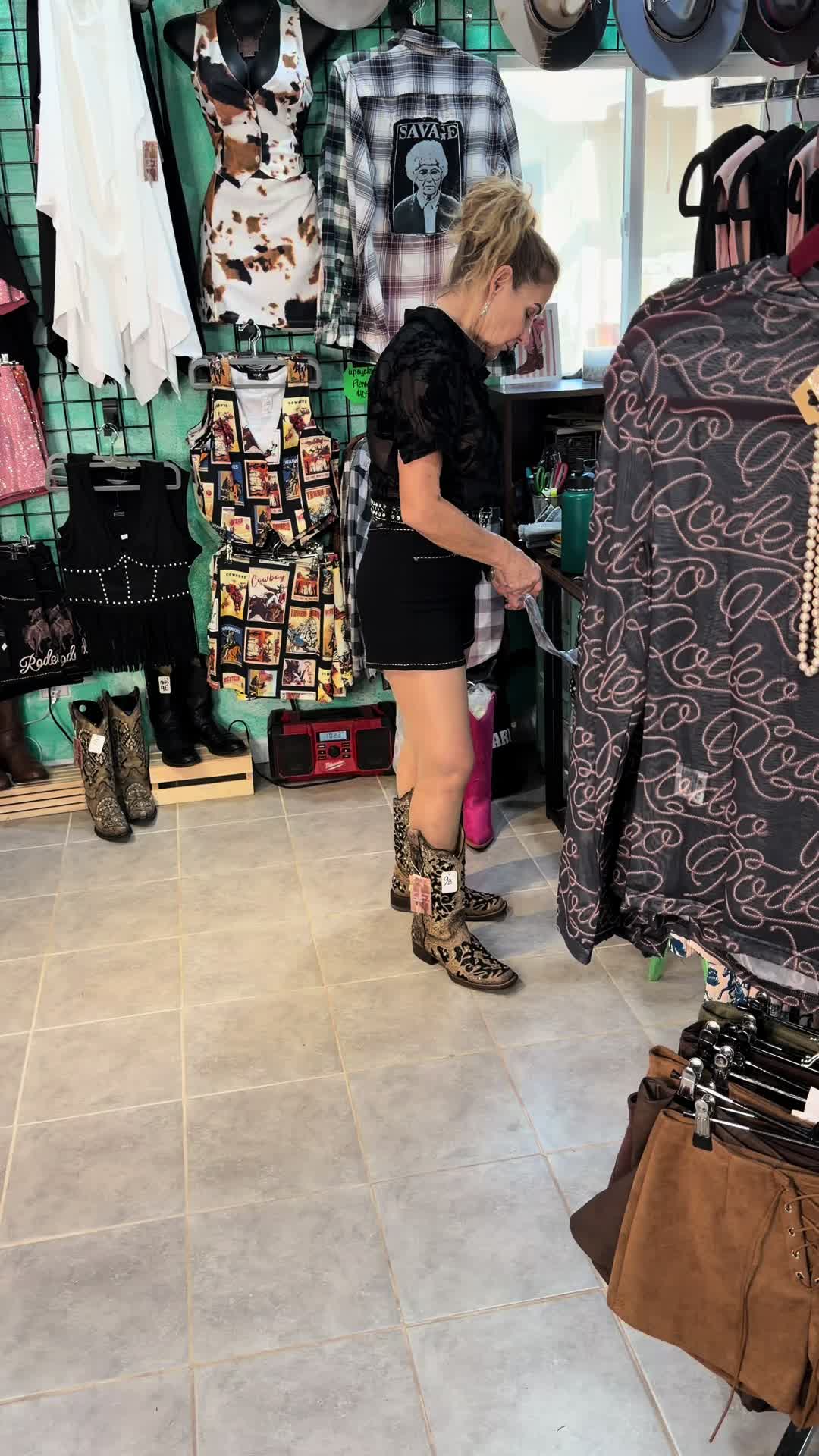 @Trendy Not Spendy BOOTique