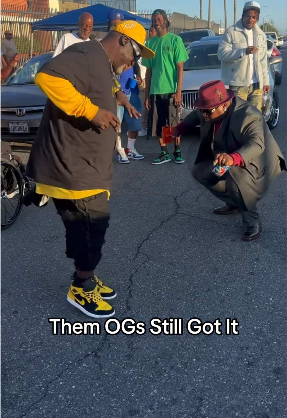 @Get_Yo_Walk_On_2