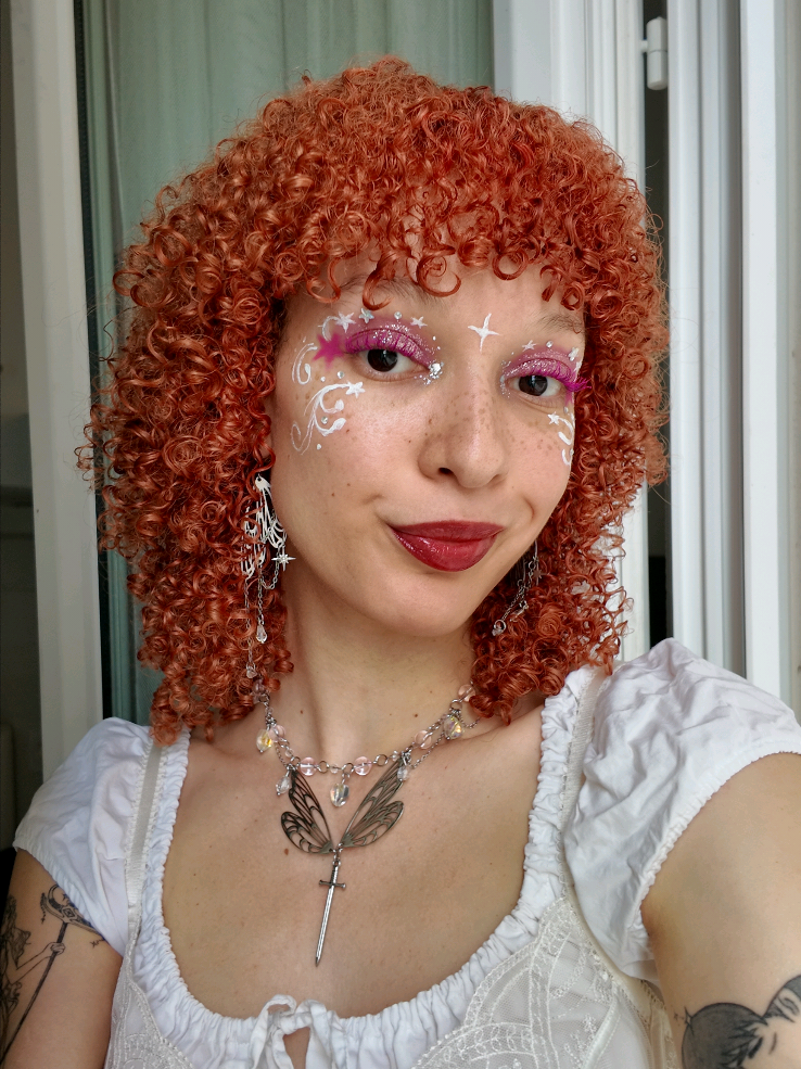 @Lyp ☆ alt fairy 🦋