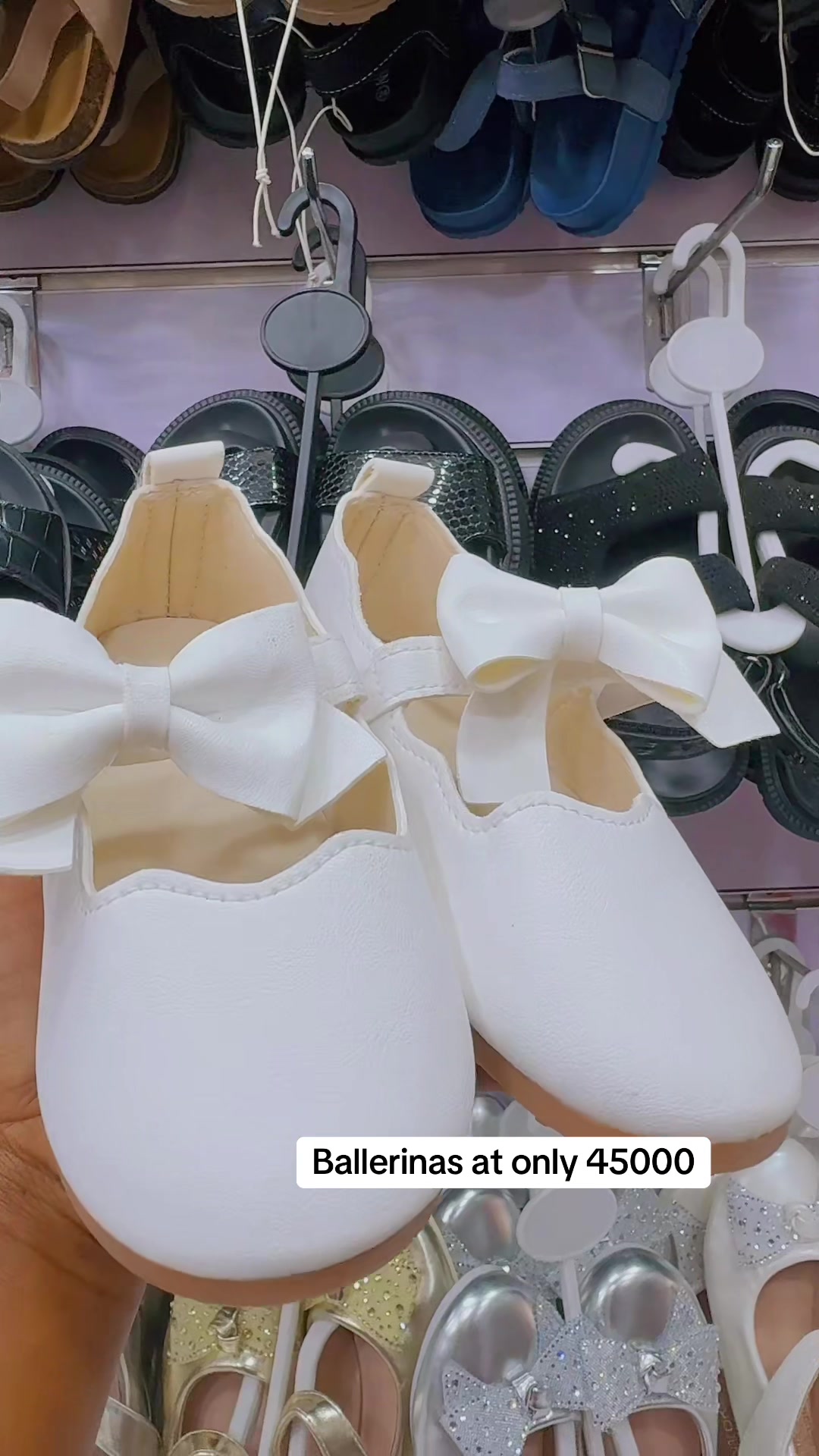 @JS ADDICTION SHOE STORE