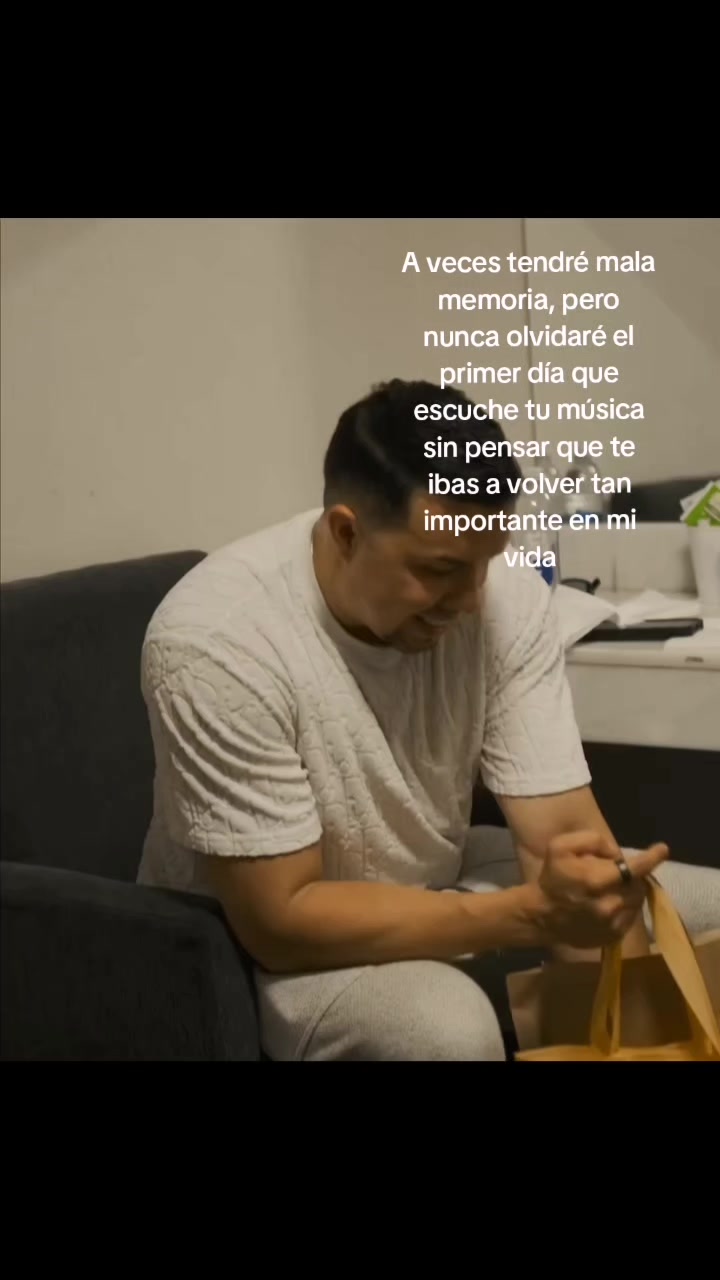 @AILLYN MUSIC