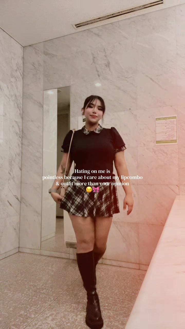 @Smriti🧚