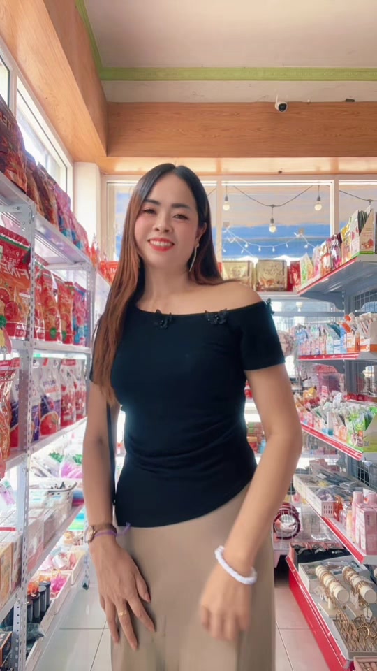 @🍃💚อ้อม อ้อม 💚🍃ဢွမ်ႈၶမ်း