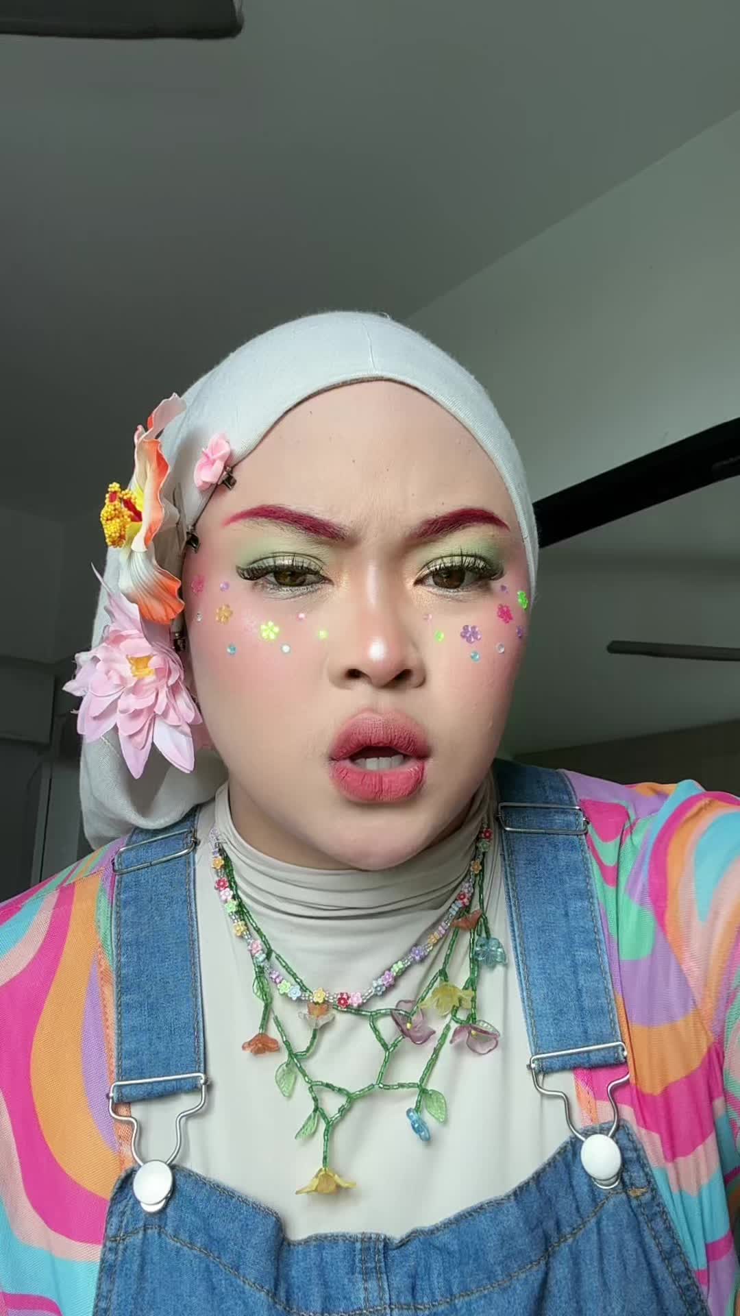 @Kaksue meow