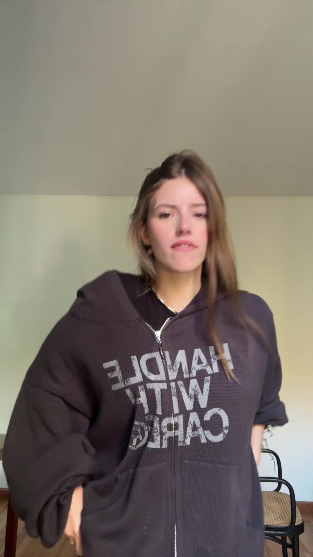 @julilahitou