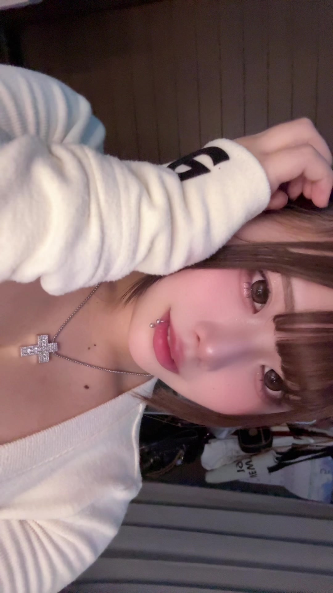 @莉子