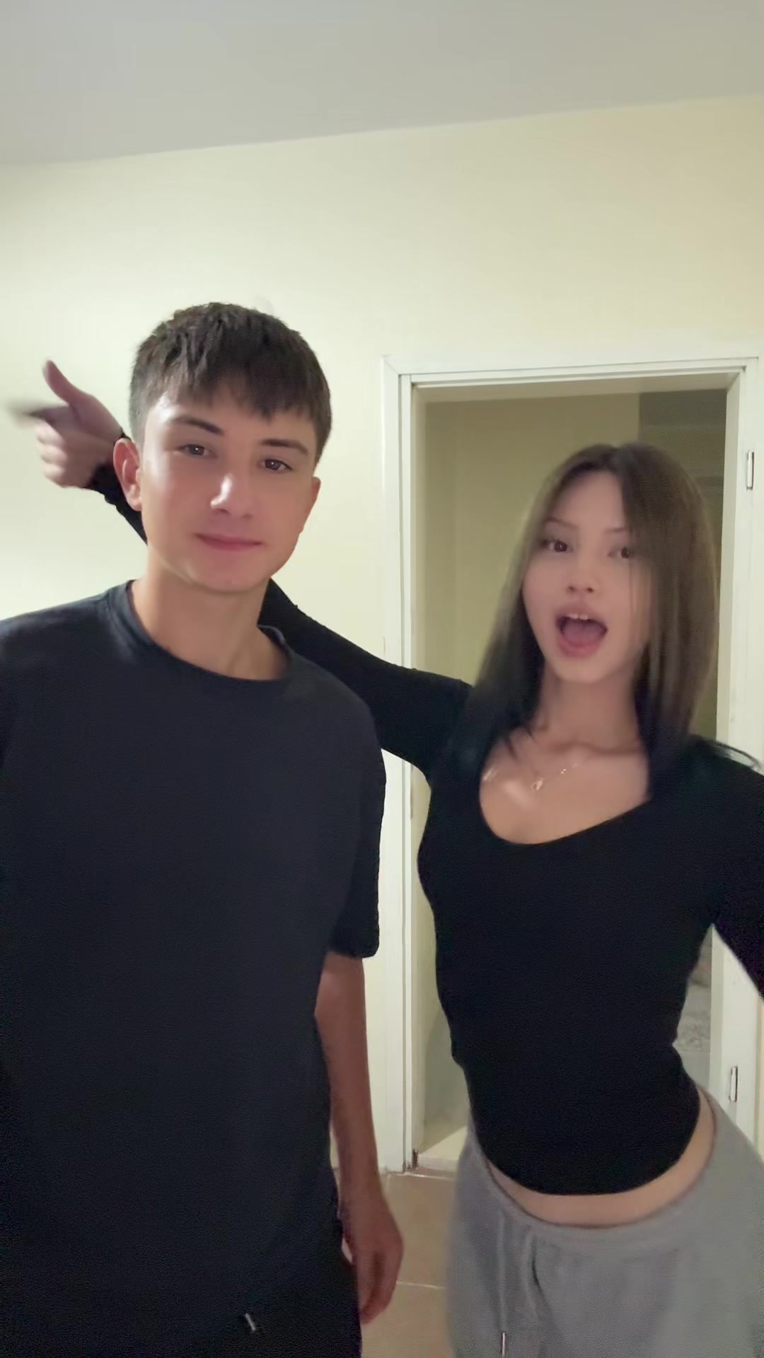 @Mainogze