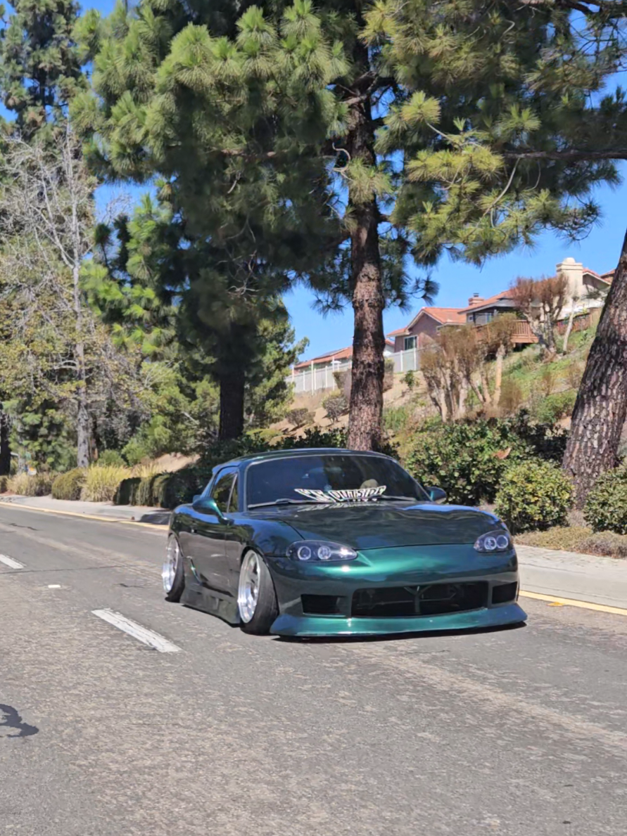 @Moist_Yata