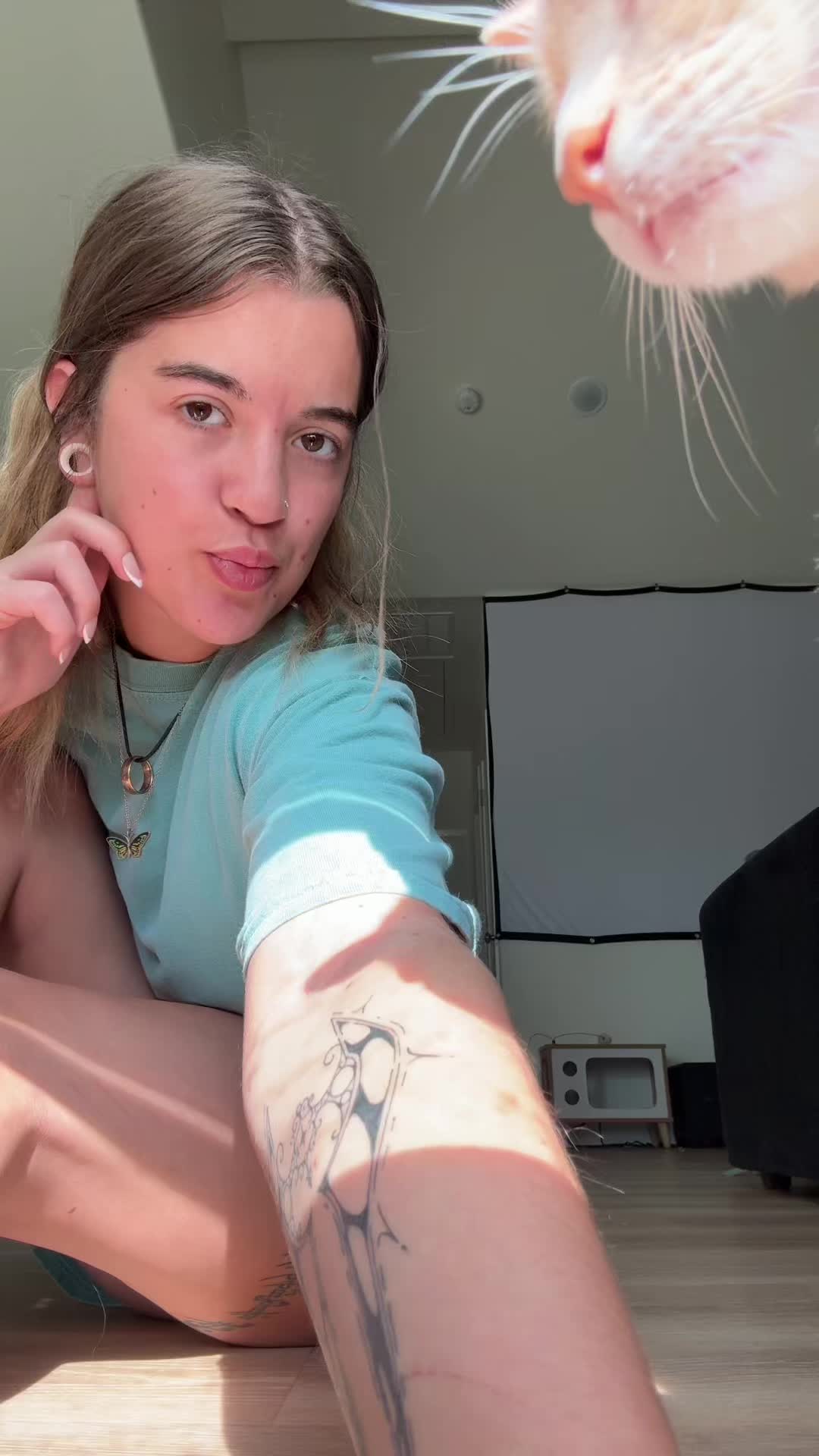 @Rae Rose⋆˚꩜｡